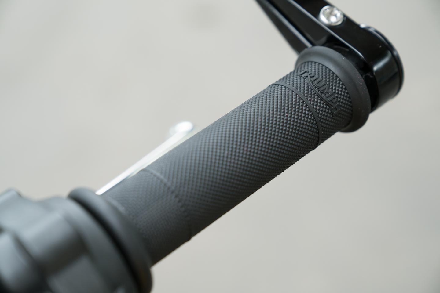 Diamond Grip Kit, D25.4, Black photo 1