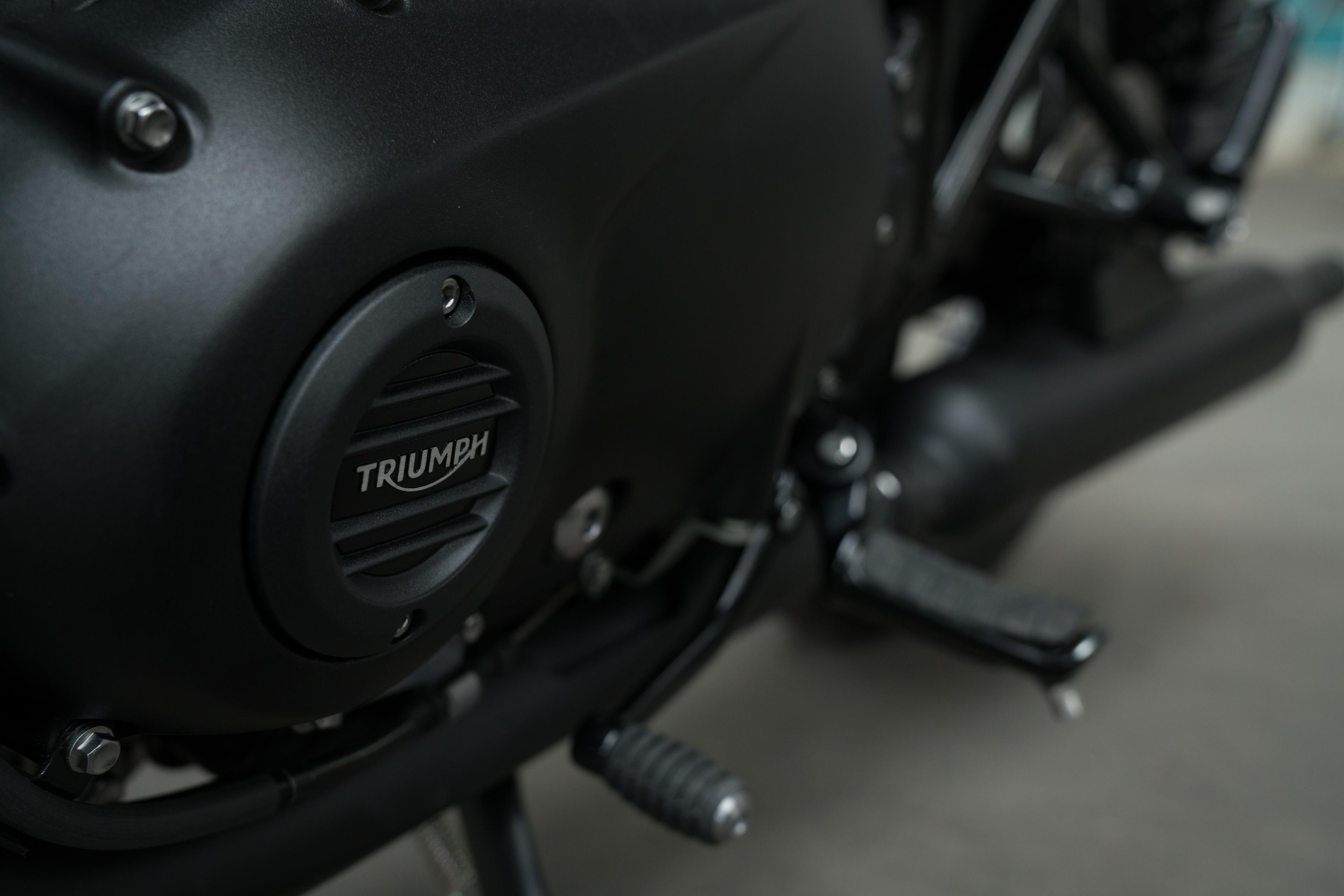 Clutch Badge, Ribbed, Dark photo 4