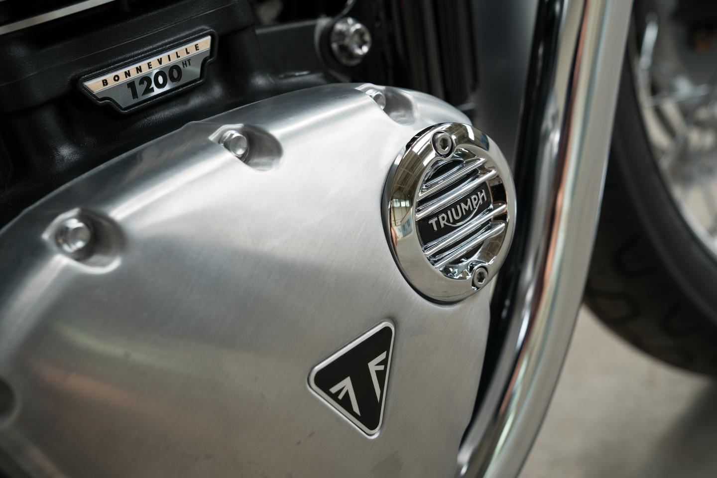 ACG Badge, Ribbed, Chrome photo 1