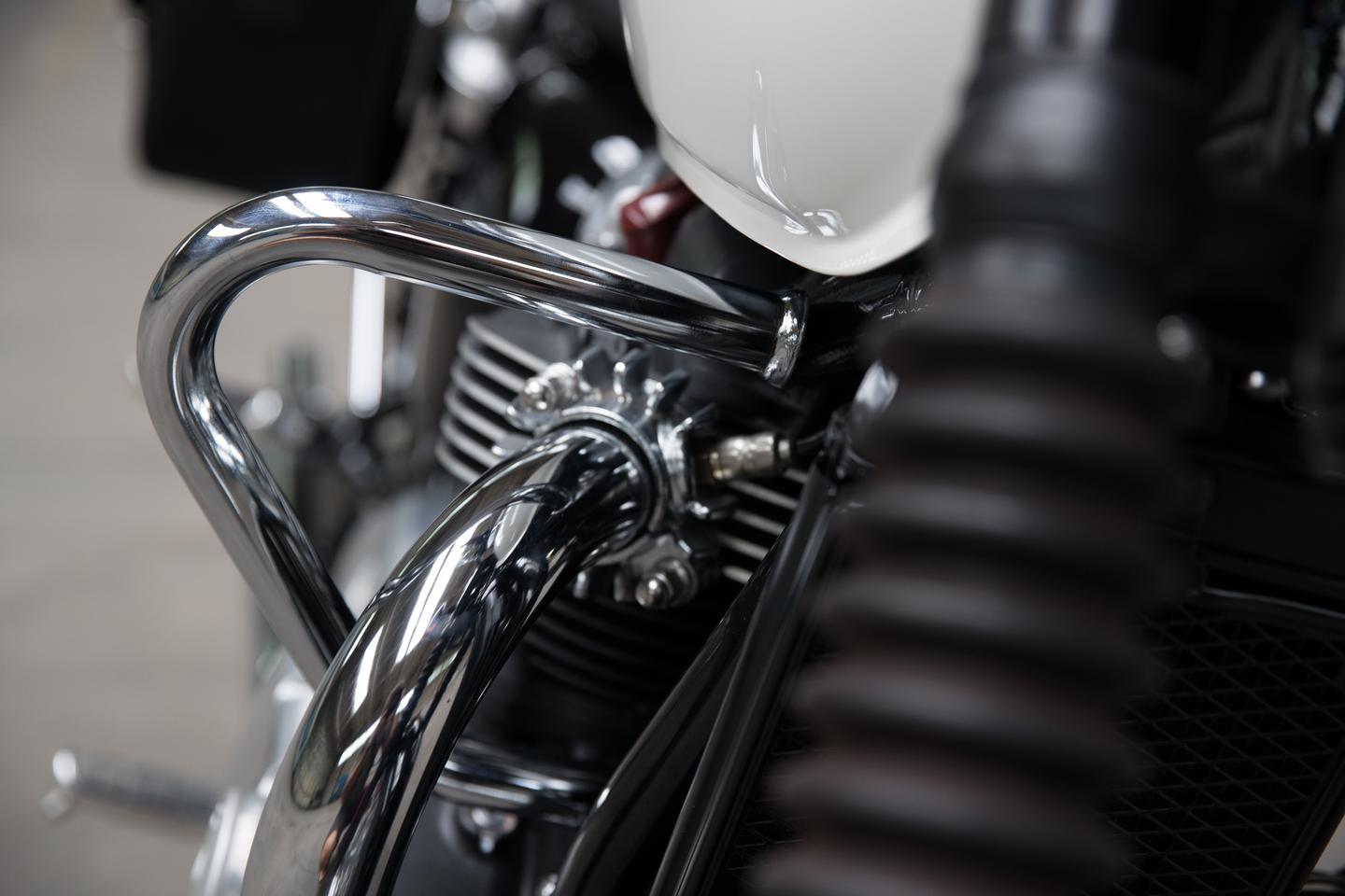 Dresser Bar Kit, Chrome photo 1